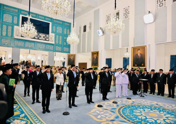 Berlangsung Khidmat di Istana Negara, Presiden Prabowo Lantik Dua Wakil Menteri dan Dua Asisten Khusus