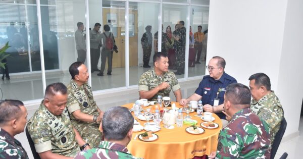 Rapat Koordinasi Kemhan dengan Kemenkes dan BPOM Membahas tentang Kerja Sama Rumah Sakit dan Farmasi