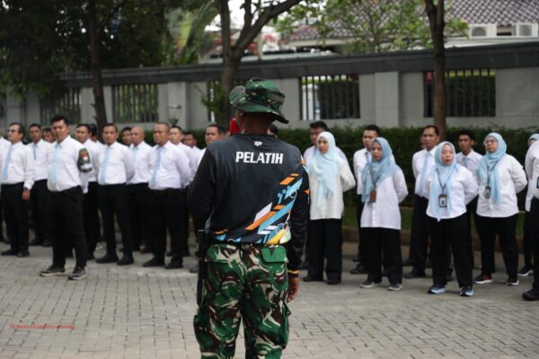 Tingkatkan Integritas dan Bela Negara, PPPK Kemensetneg Dilatih Rindam Jaya