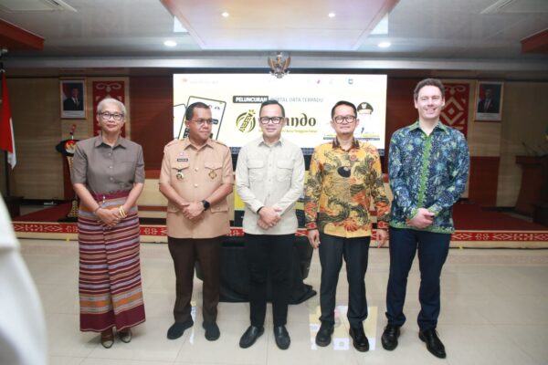 Launching Portal Satu Data NTT, Wamendagri Bima Tekankan Pentingnya Kepemimpinan Berbasis Data