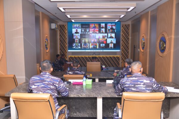 Asops Pangkormar Memberikan Pengarahan kepada Satgas Korps Marinir
