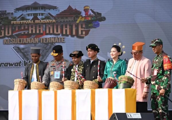 Buka Festival Legu Tara No Ate, Wapres Tegaskan Pembangunan Harus Indonesia Sentris