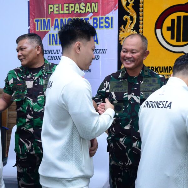 Penuh Semangat dan Kebanggan Mewarnai Pelepasan Atlet Angkat Besi SEA Games ke-33 Tahun 2025 di Thailand