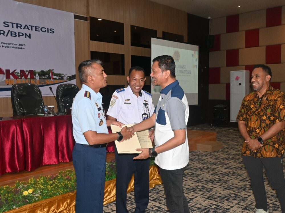 Lanud J.A. Dimara Terima Sertifikat Aset Tanah TNI AU Seluas 175.062 M² dari Kementerian ATR/BPN