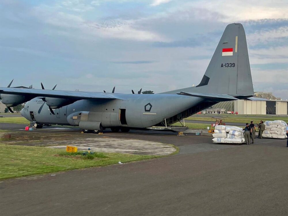 Dua Pesawat TNI AU Salurkan 18.949 kg Bantuan Kemanusiaan bagi Masyarakat Terdampak Bencana di Sumatra Utara, Sumatra Barat, dan Aceh.