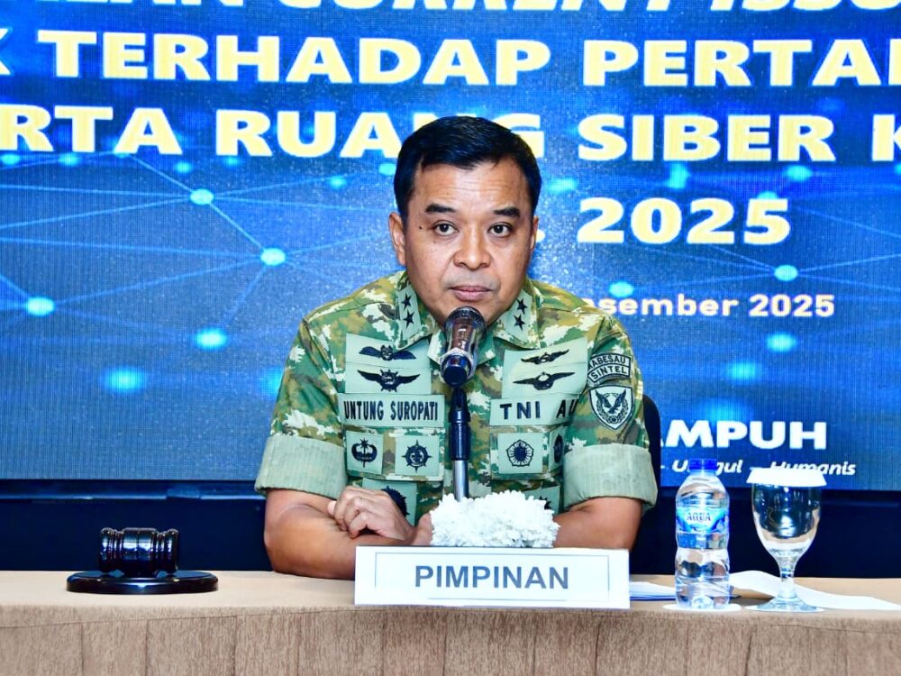 Sintelau Gelar Pembekalan Current Issue dan Dampaknya terhadap Pertahanan Udara serta Ruang Siber