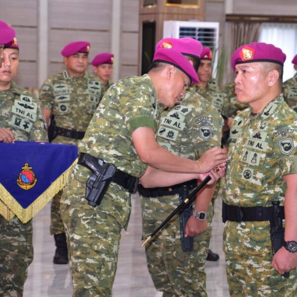 Tiga Jabatan Asisten Danpasmar 1 Diserahterimakan