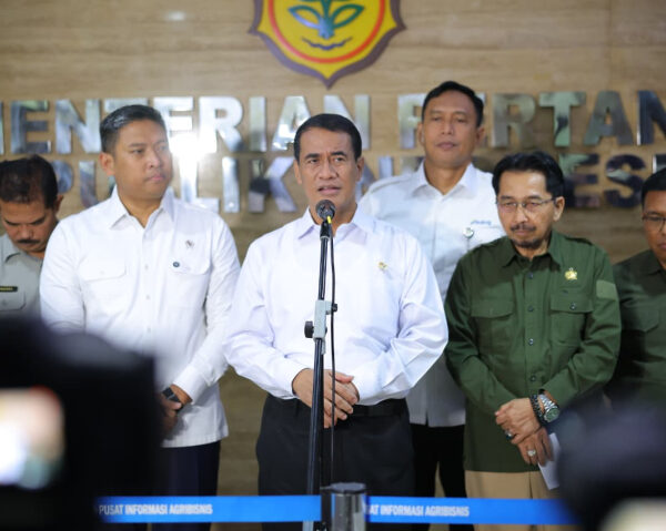 Mentan/Kabapanas Tindak Tegas Dua Produsen Minyak Goreng Pelanggar HET