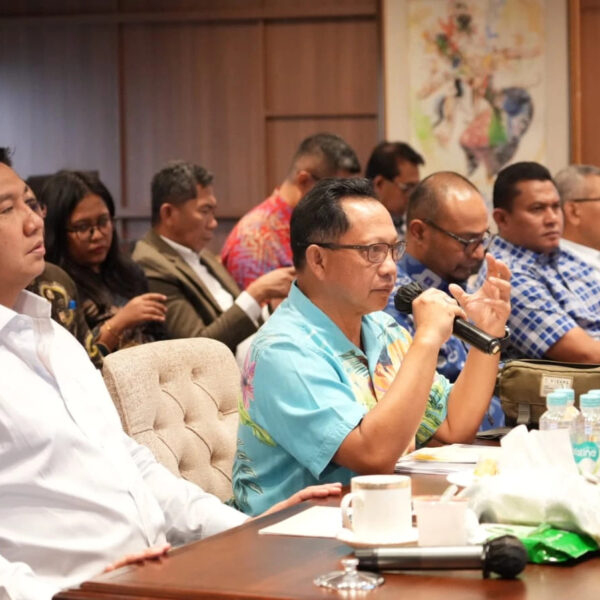 Negara Hadir Berikan Bantuan Nyata bagi Korban Bencana, Menteri PKP Pimpin Rapat Penanganan Bencana