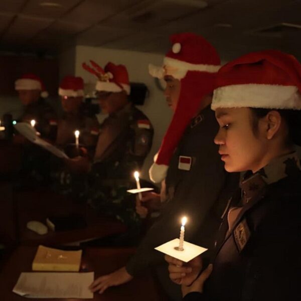 Jauh Dari Keluarga, Prajurit Satgas MTF TNI Konga XXVIII-P/UNIFIL Rayakan Hari Raya Natal dengan Penuh Hikmat