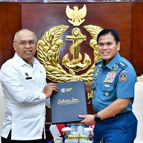 Tingkatkan Sinergitas di Bidang Siber, TNI AL Terima Audiensi Kepala Badan Siber dan Sandi Negara