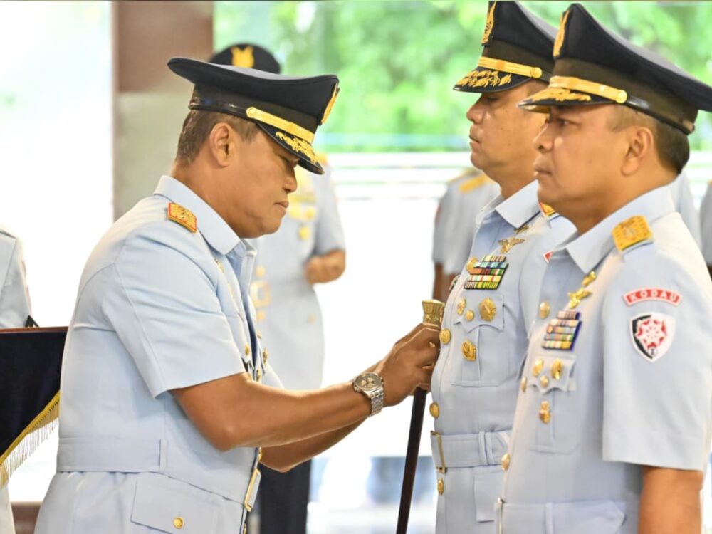 Pangkoopsudnas Pimpin Sertijab Pangkodau II -Marsda TNI Untung Suropati Gantikan Marsda TNI Deni Hasoloan Simanjuntak