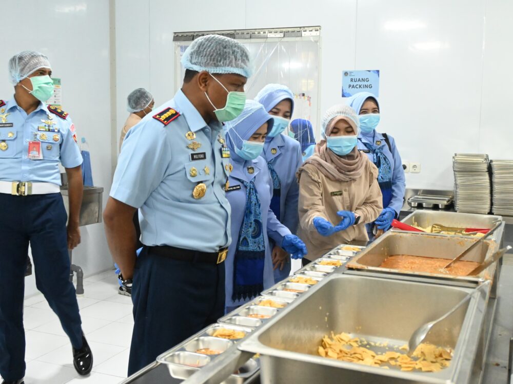 SPPG Sedati 01 Lanud Muljono Resmi Beroperasi Layani MBG