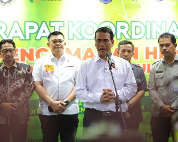Mentan Amran/KaBapanas Tegaskan Jelang Ramadhan–Idul Fitri 2026 Tak Ada Alasan Harga Pangan Naik