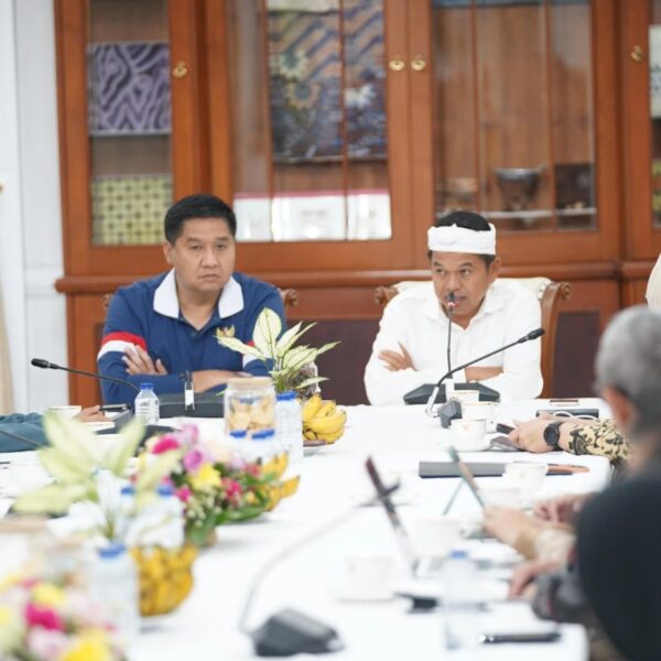Gubernur Jawa Barat Siap Terbitkan Surat Edaran Baru Perizinan Perumahan Februari 2026