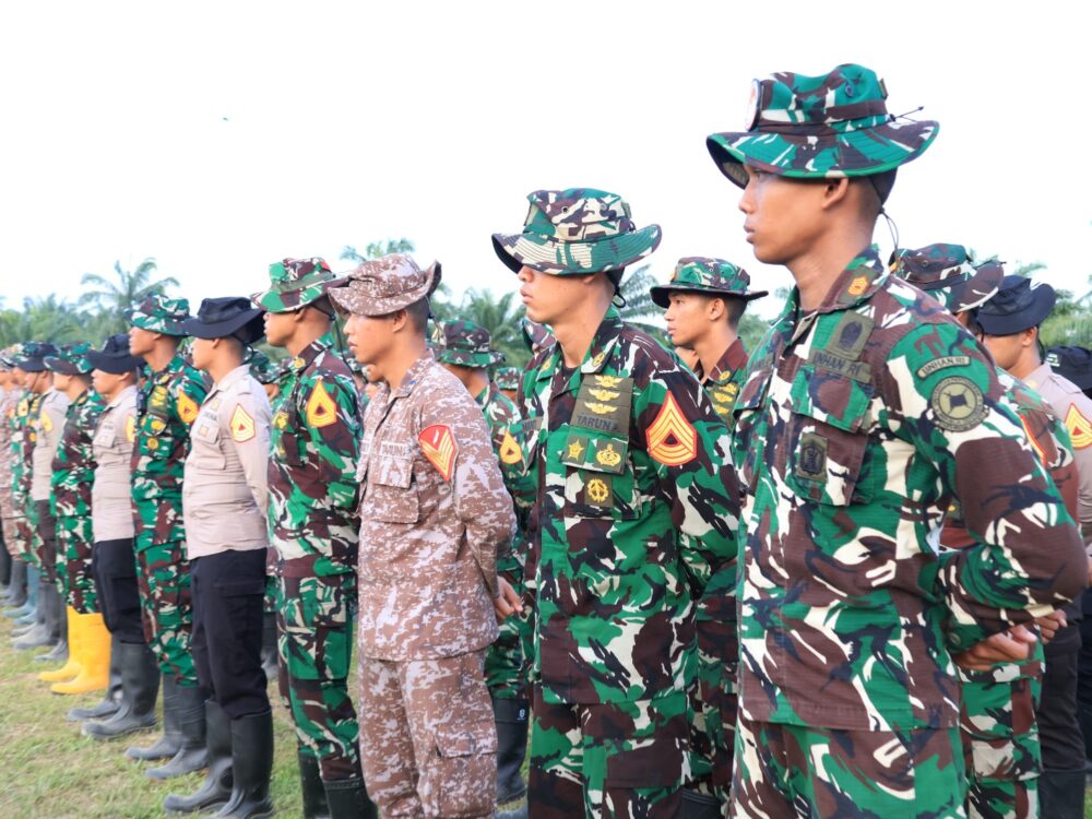 Taruna AAU Ikuti Apel Penerimaan Kontingen Latsitardanus XLVI di Aceh Tamiang, Siap Berkontribusi untuk Masyarakat