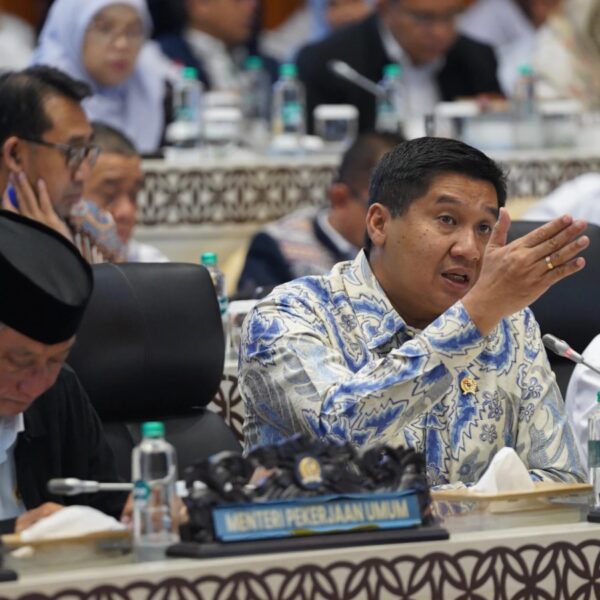 RDP Dengan DPR, Menteri PKP Sebut Terima Usulan Pembangunan HUNTAP Tahap I Sebanyak 7.449 Unit di Aceh, Sumut, dan Sumbar