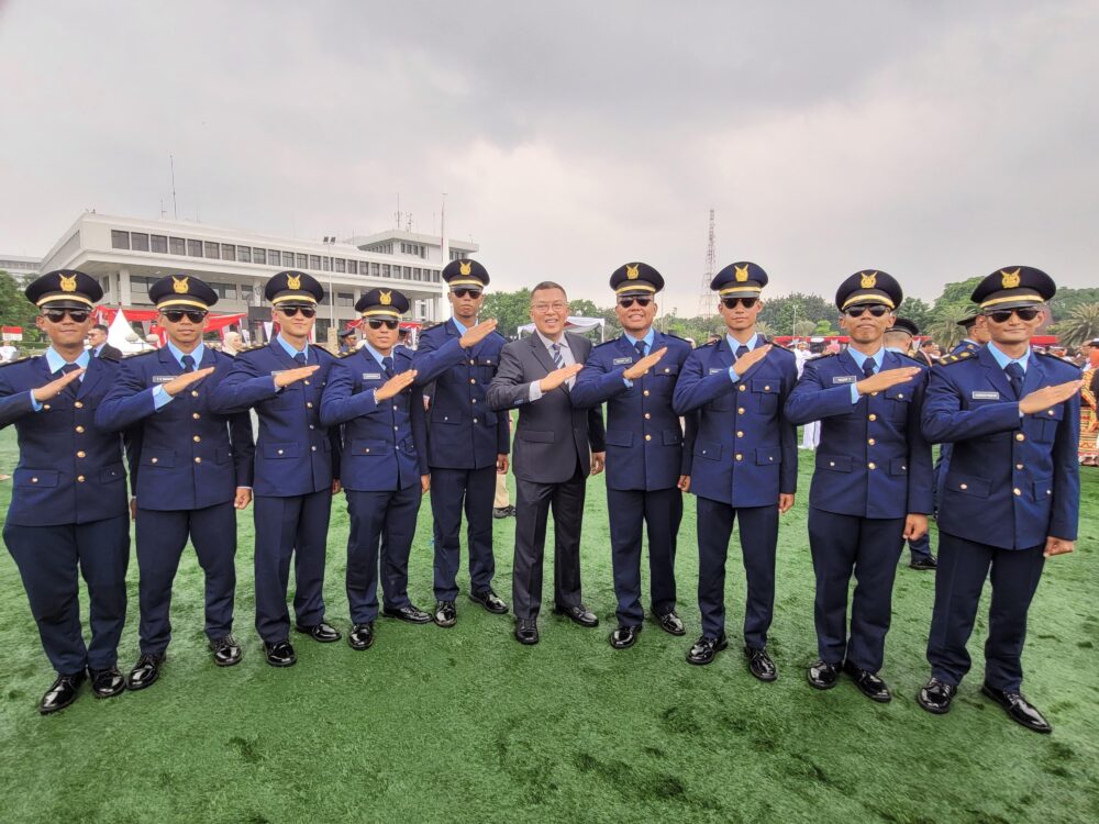 Sembilan Penerbang Lulusan PPI Curug Perkuat TNI AU