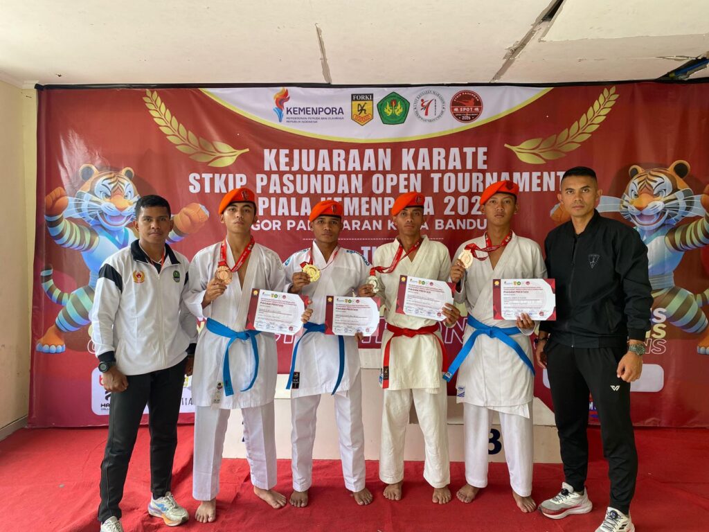 Atlet Korpasgat Raih Empat Medali di Kejurnas Karate STKIP Pasundan Open Piala Kemenpora