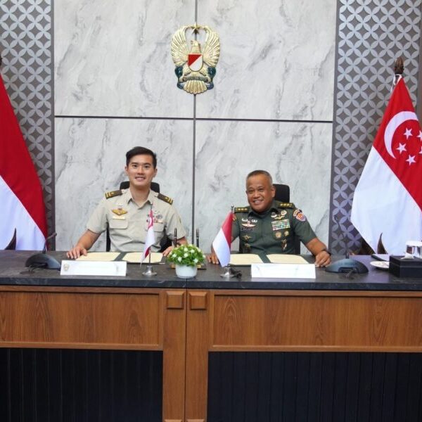 Dukung Stabilitas Kawasan, Wakasad Terima Kunjungan Chief of Staff-General Staff AD Singapura