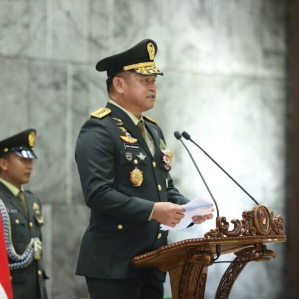 KASAD Lantik 20 Perwira Khusus TNI AD Berprestasi di Bidang Olahraga