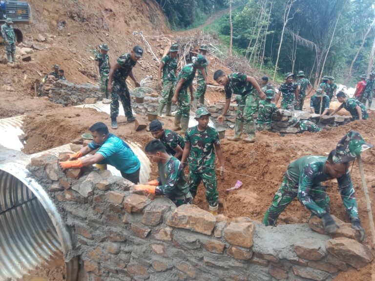 Jembatan Armco Titik Kedua Rampung, Bukti Komitmen Kodam I/BB Pulihkan Infrastruktur