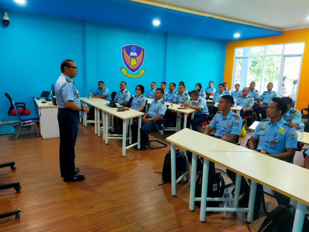 Tingkatkan Kompetensi Personel, Slogau Gelar Latihan dan Ujian Sertifikasi PBJ Level 1