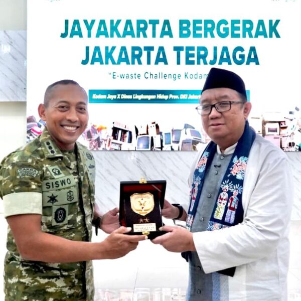 Dari Kepedulian Menjadi Aksi: Kodam Jaya dan DLH DKI Kelola 5,5 Ton Limbah Elektronik