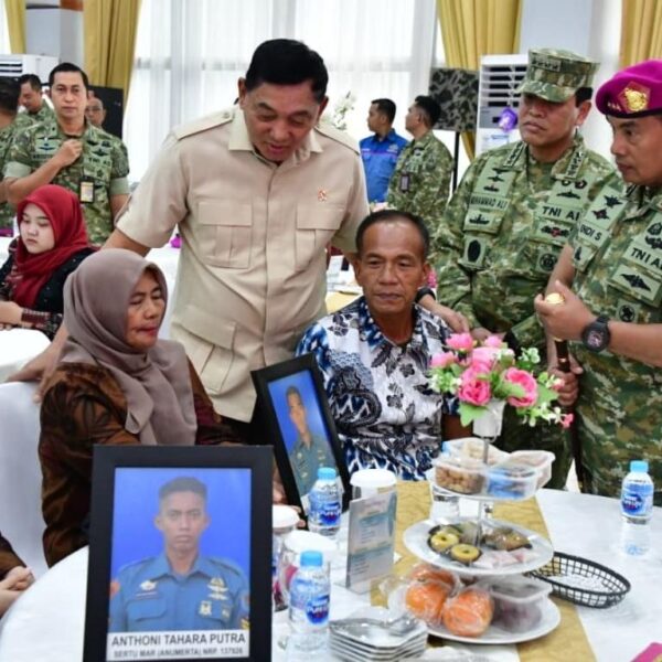 Menhan RI Temui 23 Keluarga Prajurit Marinir TNI AL yang Gugur, Pengorbanan Prajurit Bakti Tertinggi pada Negara