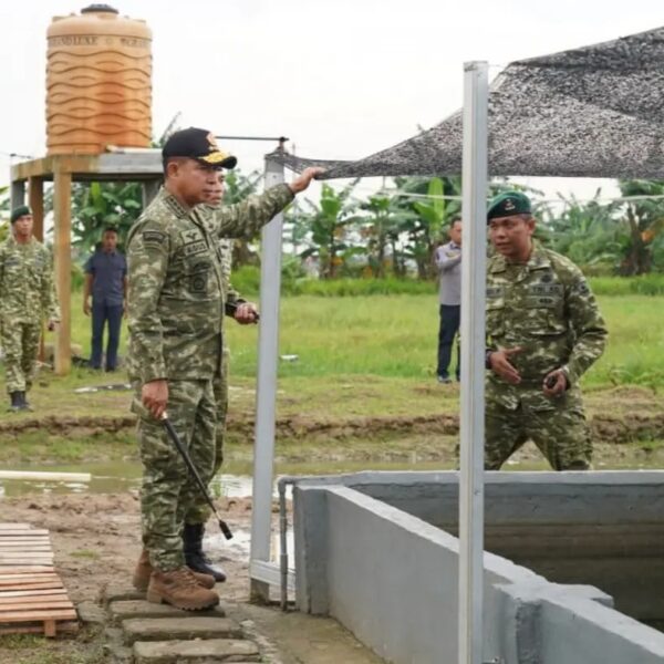 Panglima TNI Tinjau Yonif TP 843/Patriot Yudha Vikasa di Cibitung
