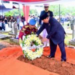 Presiden Prabowo Pimpin Upacara Pemakaman Wapres ke-6 RI Try Sutrisno di TMP Kalibata