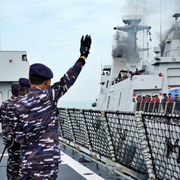Perkuat Diplomasi Maritim: KRI REM-331 Bertolak Menuju Australia Guna Mengikuti Latma Multilateral Kakadu-26