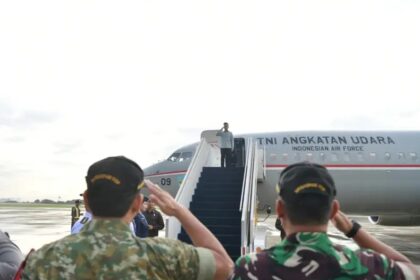 Kunjungan Kerja Tuban: Wapres Gibran Pantau Proyek Strategis Nasional dan Ekonomi Kerakyatan