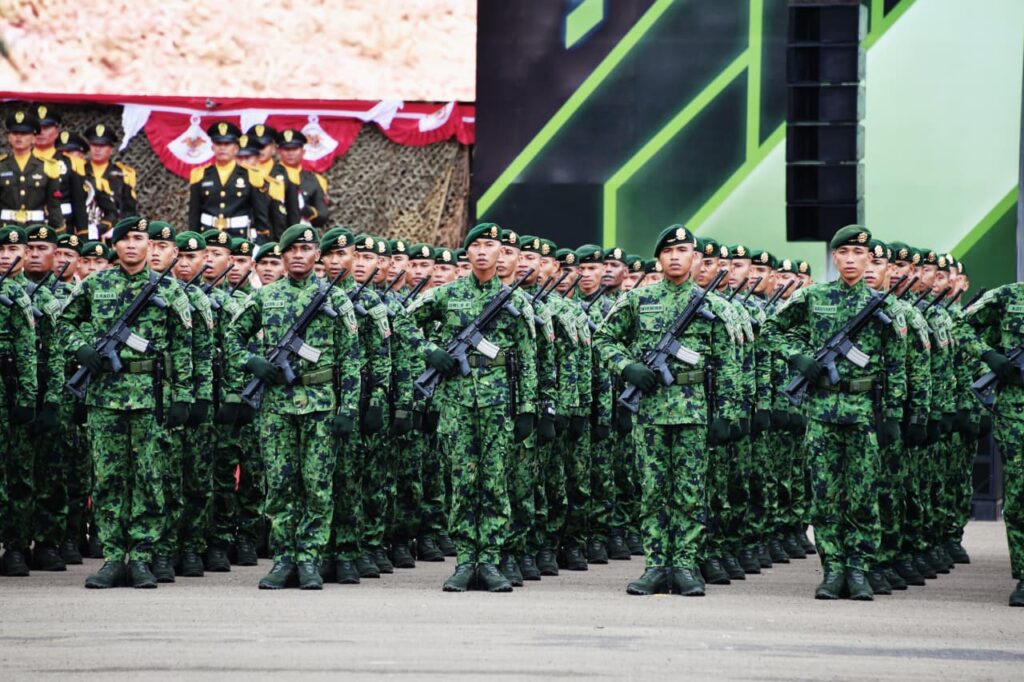 Perkokoh Soliditas Antar Matra, KASAU Hadiri HUT ke-65 Kostrad
