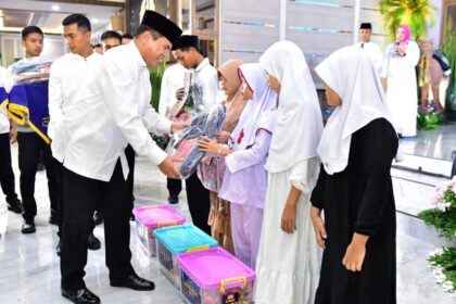 Pererat Kebersamaan di Bulan Suci, KASAL Hadiri Peringatan Nuzulul Qur’an di Markas Petarung Marinir