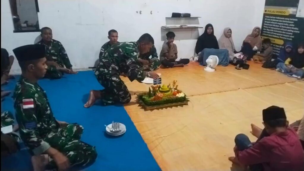 Wujud Kemanunggalan di Ujung Barat, Satgasmar Pam Puter Pulau Rondo Tebar Keberkahan Ramadan di Sabang