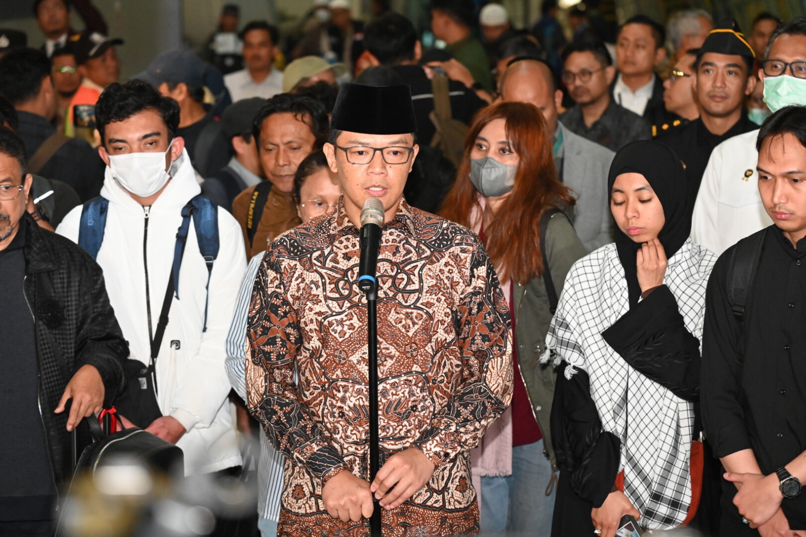 Prioritaskan Keselamatan, Pemerintah Fasilitasi Evakuasi Bertahap 32 WNI dari Iran