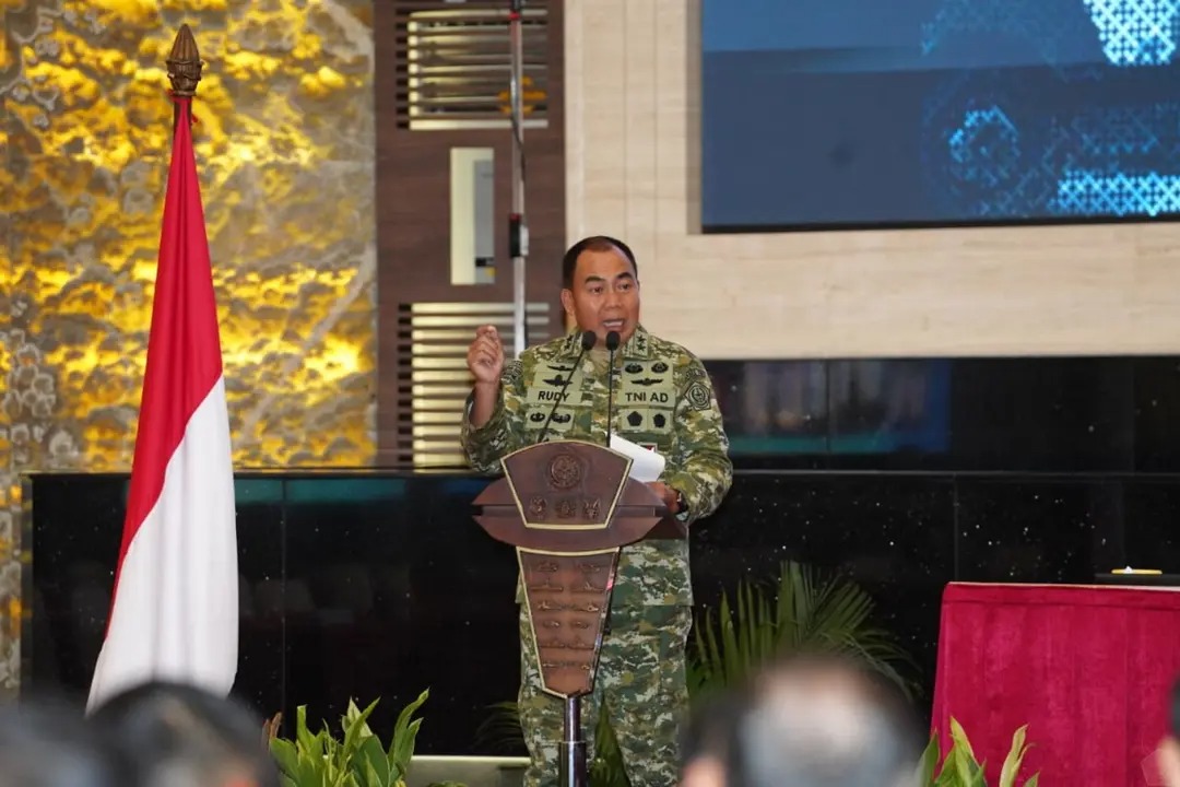 Tingkatkan Profesionalisme, Aslog Panglima TNI Buka Rakorlog TNI TA 2026 di Mabes TNI