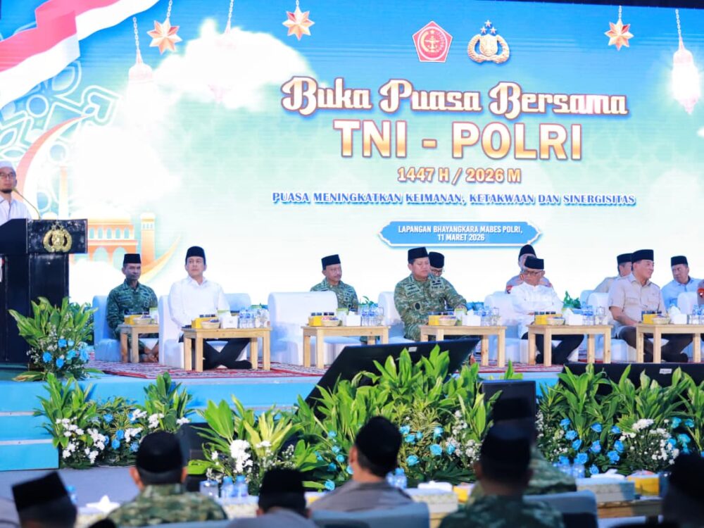 Perkokoh Sinergisitas, Wakasau Hadiri Buka Puasa Bersama TNI-Polri guna Perkuat Ketahanan Nasional