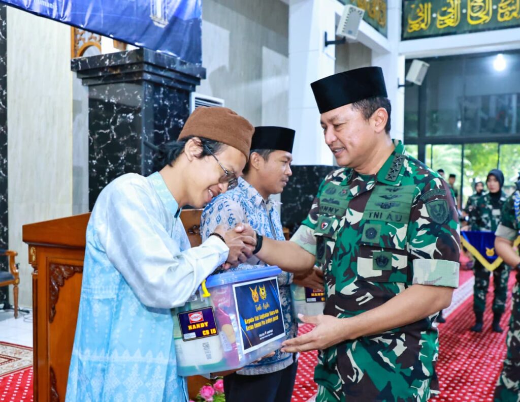 Pererat Kebersamaan Ramadan, KASAU Pimpin Doa dan Buka Puasa Bersama di Mabesau