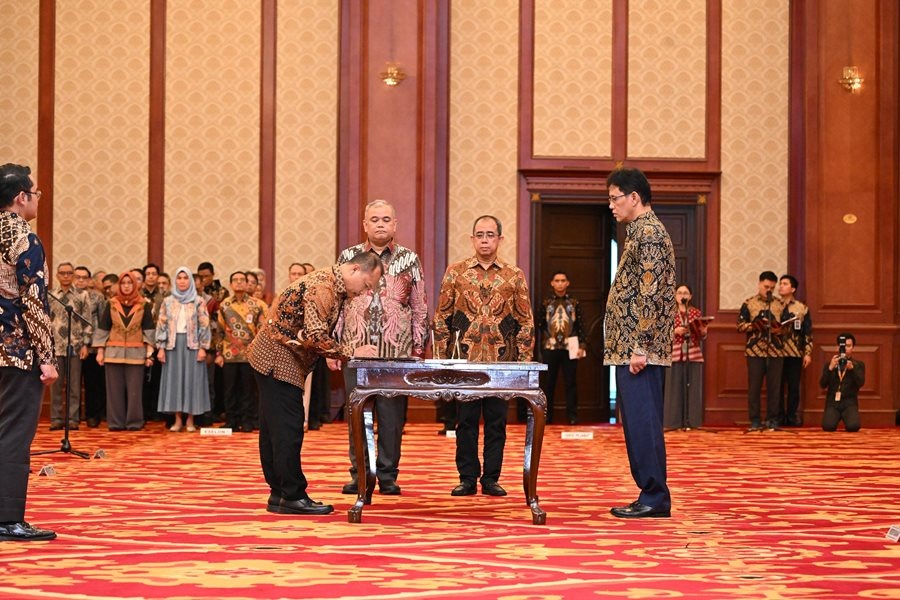 Perkuat Ketahanan Fiskal, Menkeu Purbaya Lantik 1.585 Pejabat dan Tekankan Integritas Tanpa Kompromi