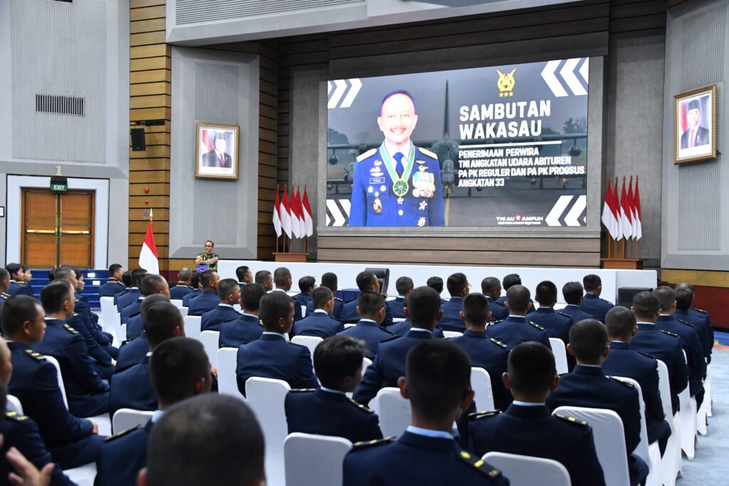 Siapkan Perwira Masa Depan, Wakasau Tekankan Integritas dan Profesionalisme kepada Perwira Remaja TNI AU