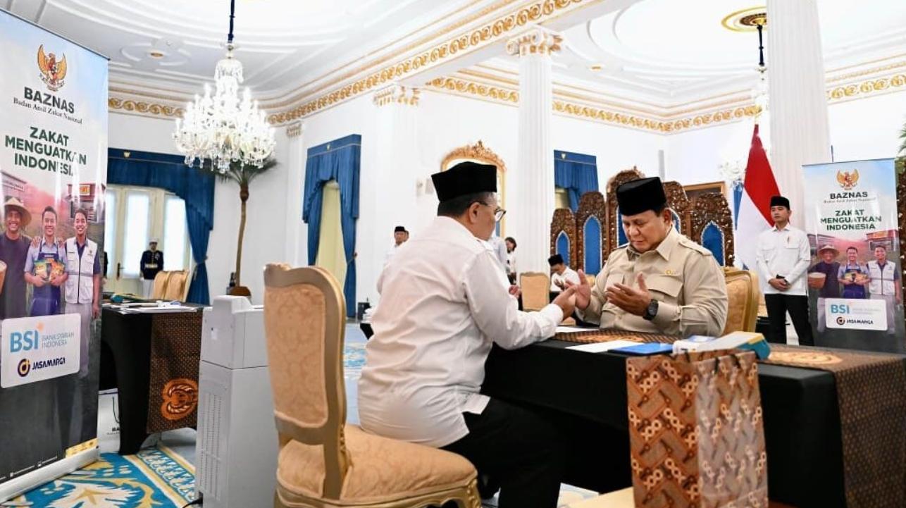 Presiden Prabowo dan Kabinet Merah Putih Serahkan Zakat Melalui BAZNAS Presiden Prabowo dan Kabinet Merah Putih Serahkan Zakat Melalui BAZNAS