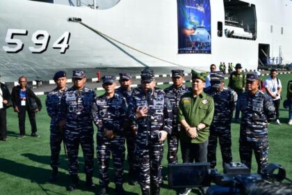 TNI AL Fasilitasi Mudik Gratis Rute Jakarta-Bangka Belitung Gunakan KRI Semarang-594 TNI AL Fasilitasi Mudik Gratis Rute Jakarta-Bangka Belitung Gunakan KRI Semarang-594