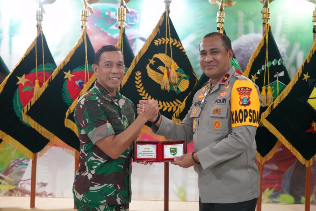 Pangdam Kasuari Sambut Kapolda Papua Barat, Perkuat Sinergitas TNI–Polri