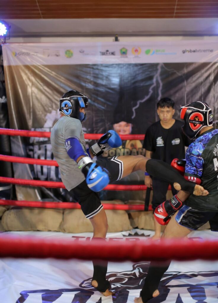 Prajurit Brigade Parako 2 Pasgat Raih Juara Dua di Malang Street Combat Muaythai