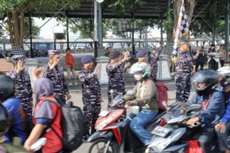 Jelang Hari Raya Idul Fitri, Mudik Gratis TNI AL Tiba di Dermaga Surabaya Jelang Hari Raya Idul Fitri, Mudik Gratis TNI AL Tiba di Dermaga Surabaya