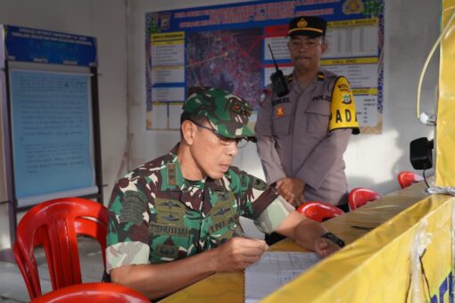 Pangdam Kasuari dan Forkopimda Papua Barat Tinjau Posko Operasi Ketupat Mansinam 2026