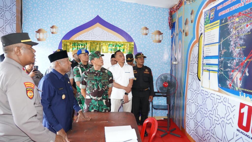 Pangdam Kasuari dan Forkopimda Papua Barat Tinjau Posko Operasi Ketupat Mansinam 2026