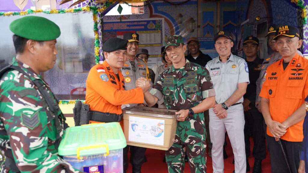 Pangdam Kasuari dan Forkopimda Papua Barat Tinjau Posko Operasi Ketupat Mansinam 2026